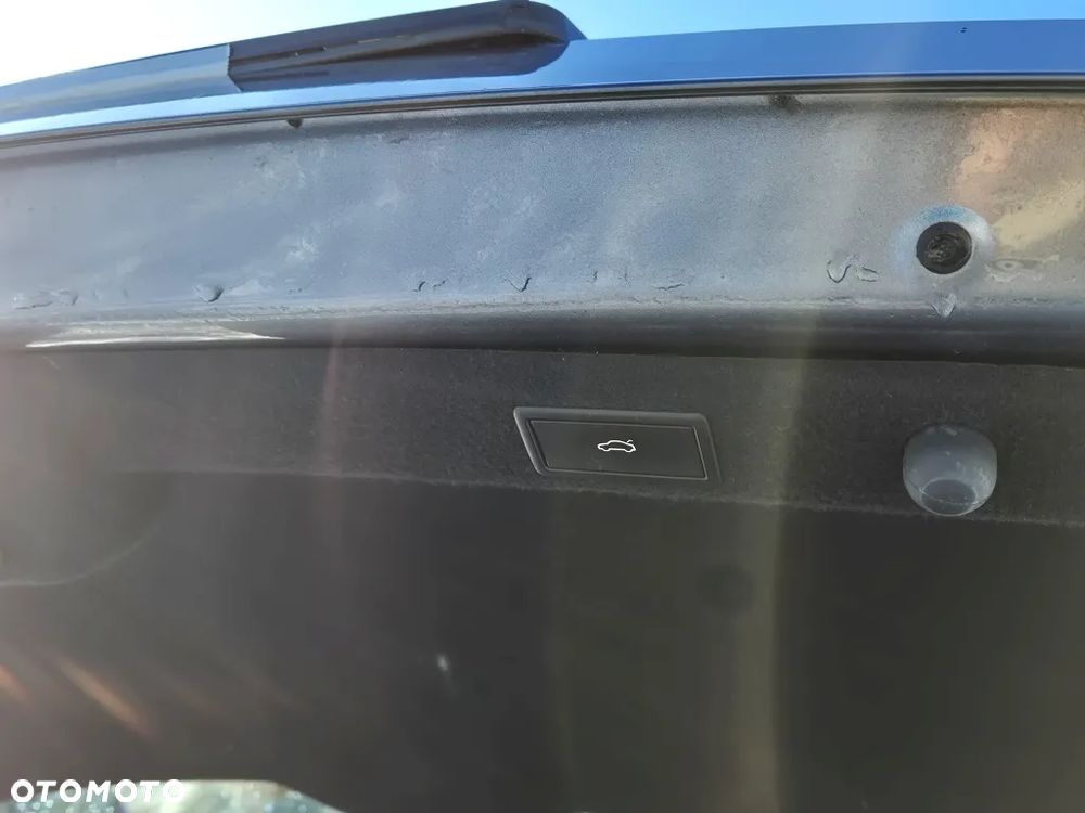 Skoda Superb 2.0 TDI SCR Style DSG - 10