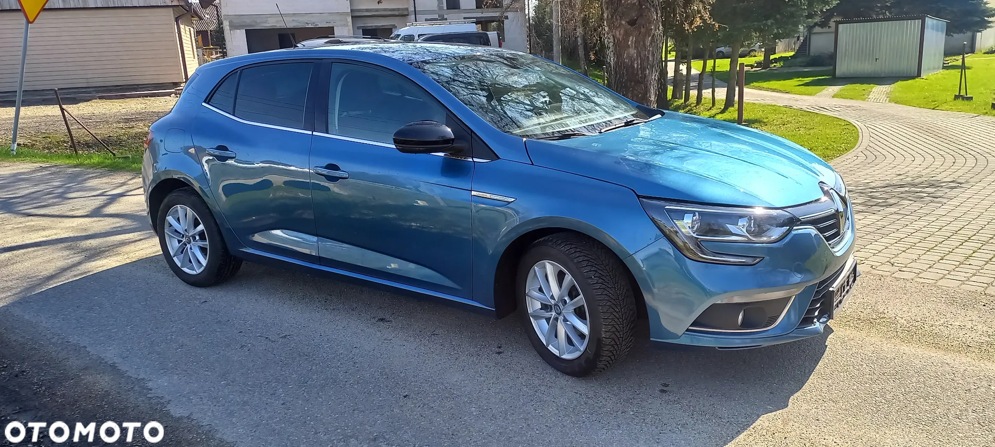 Renault Megane 1.2 Energy TCe Bose - 3