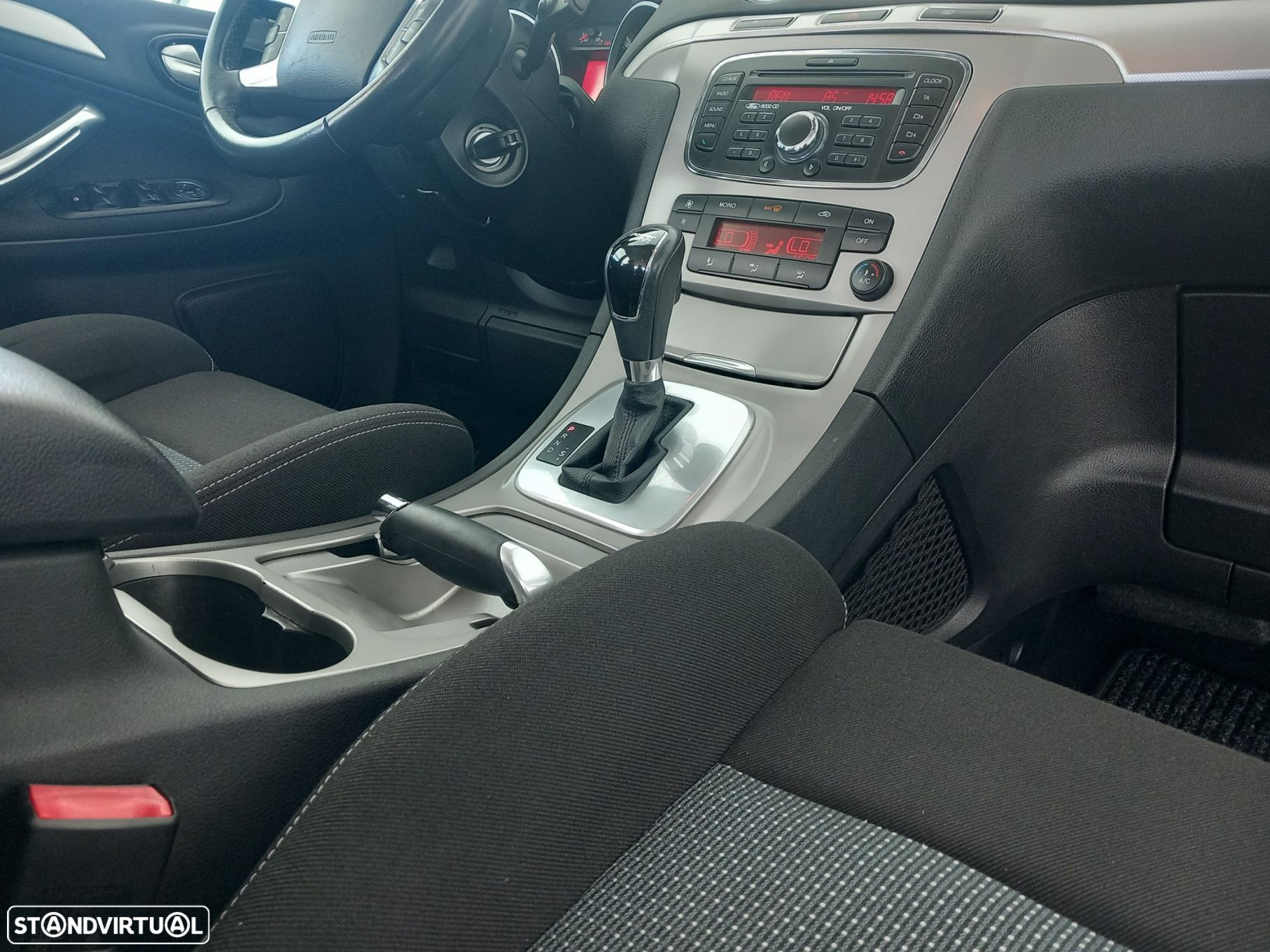 Ford S-Max 2.0 TDCi Titanium 7L Aut. - 36