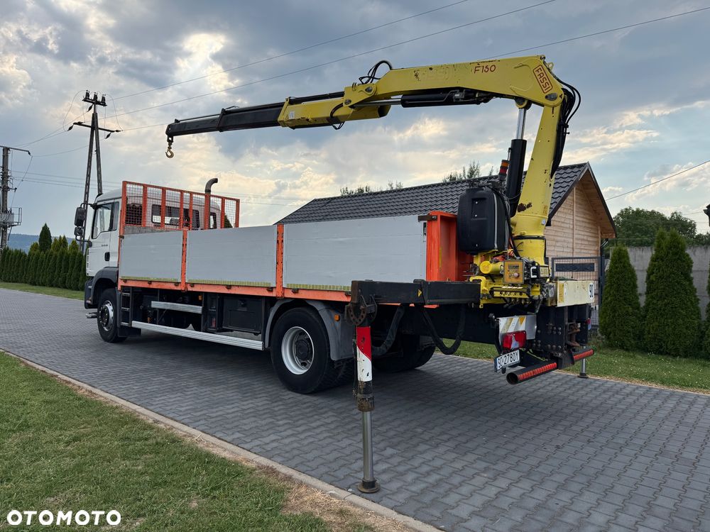 MAN MAN TGA 18 320 Niski przebieg 247 000 km klimatyzacja resor Hds Fassi 150 sterowanie radiowe - 7