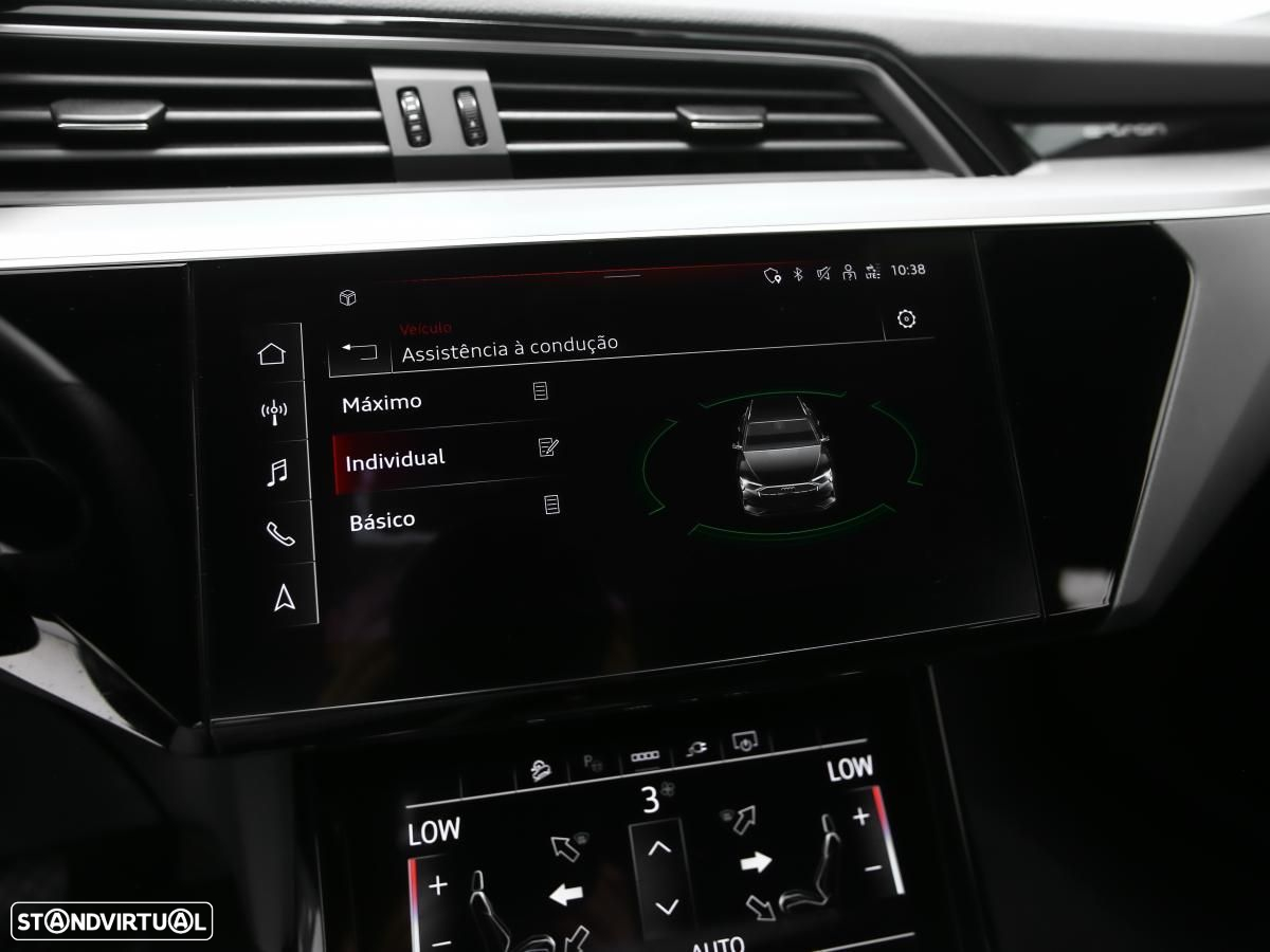 Audi e-tron 55 quattro - 24
