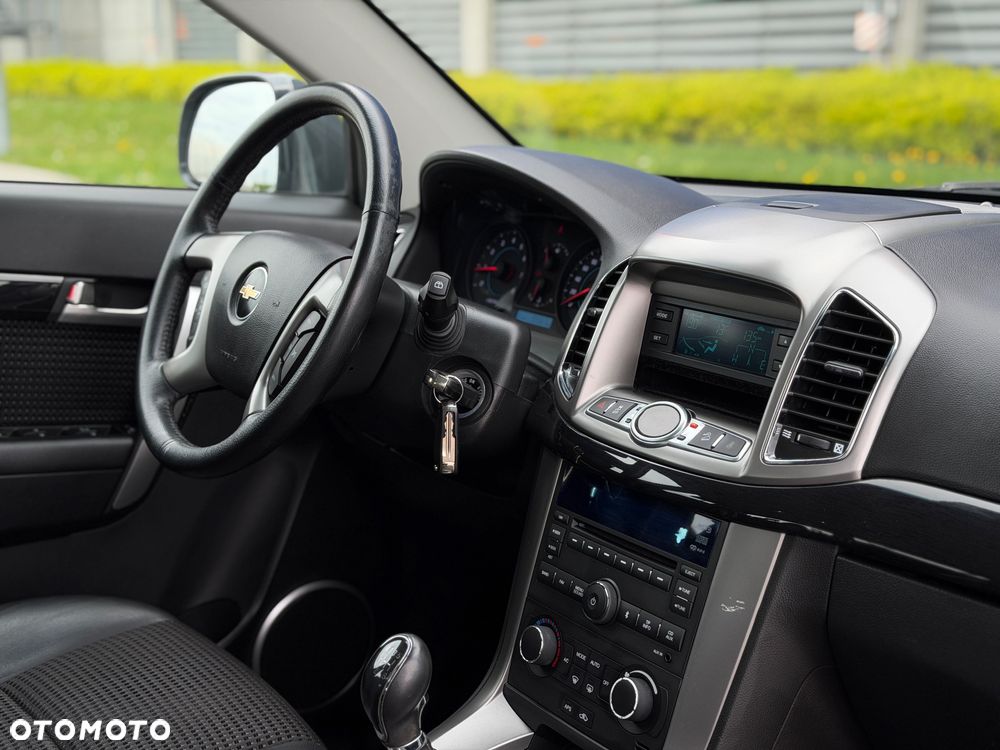 Chevrolet Captiva 2.4 LT - 26
