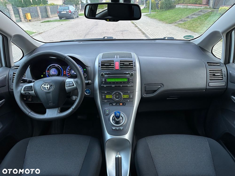 Toyota Auris 1.8 HSD Luna - 22