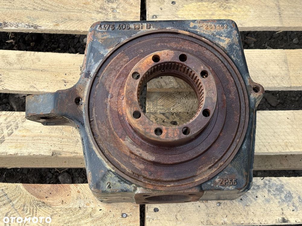 Fendt John Deere Deutz-Fahr Lamborghini Zwrotnica Przedniej Osi 4475406131 F395301021020 - 1
