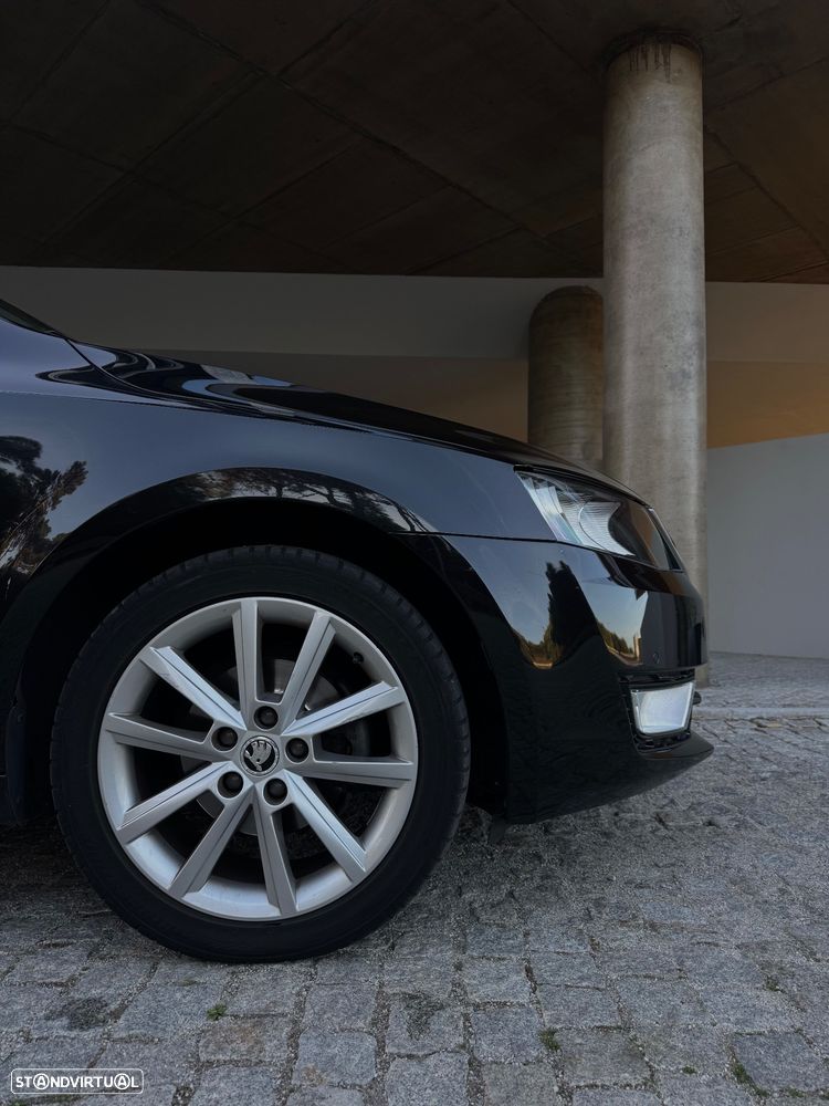 Skoda Octavia Break 1.6 TDi Style DSG - 5