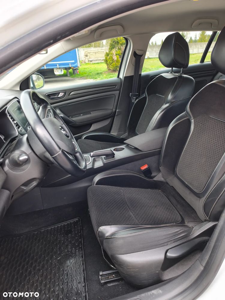 Renault Megane BLUE dCi 115 BUSINESS EDITION - 17