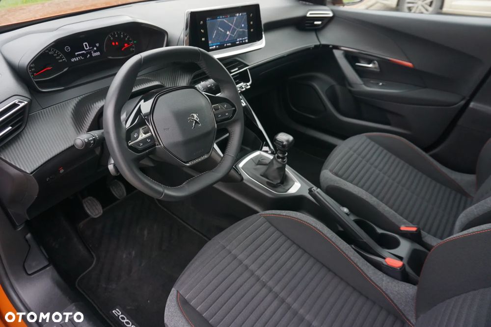 Peugeot 2008 1.2 PureTech Active Pack S&S - 21