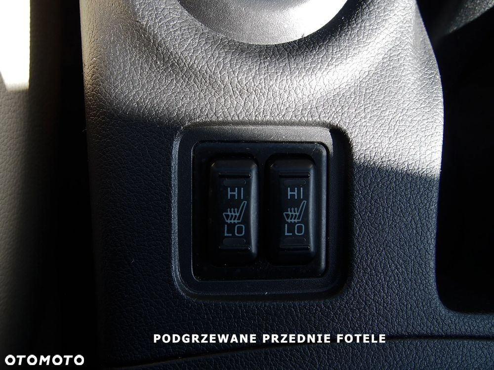 Mitsubishi Outlander - 26