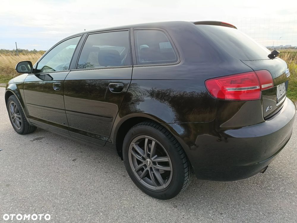 Audi A3 Sportback - 12