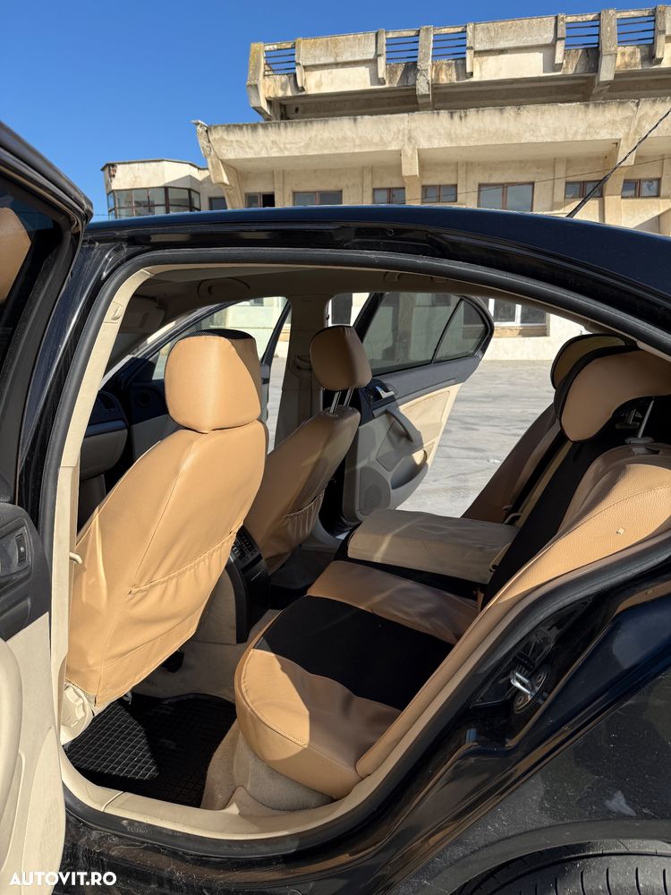 Skoda Octavia - 10