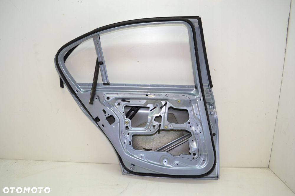 BMW E90 LIFT DRZWI LEWY TYŁ LEWE TYLNE BLUEWATER - 4