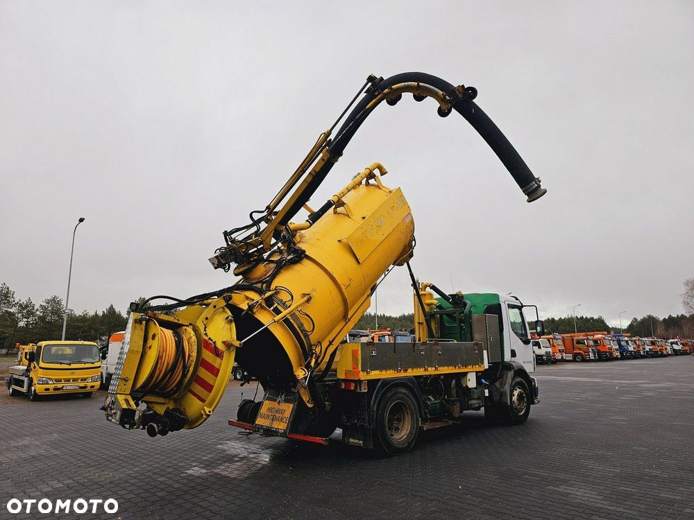 Volvo FULLER TANKERS 2008 WUKO do zbierania odpadów płynnych - 27