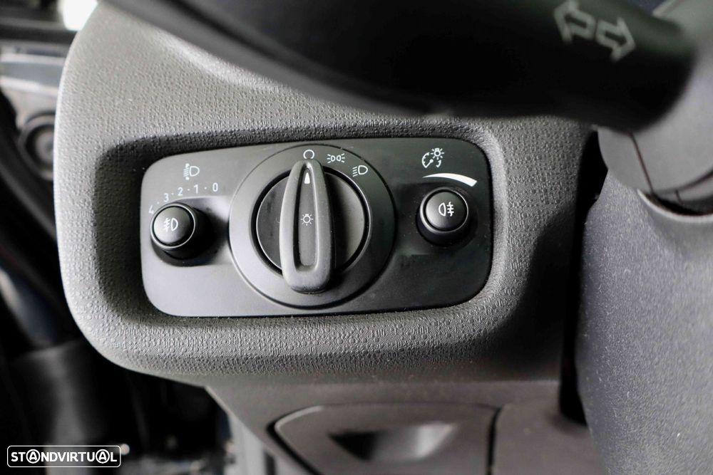 Ford Fiesta 1.0 Ti-VCT Trend - 12