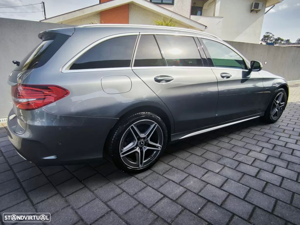 Mercedes-Benz C 300 de AMG Line - 17