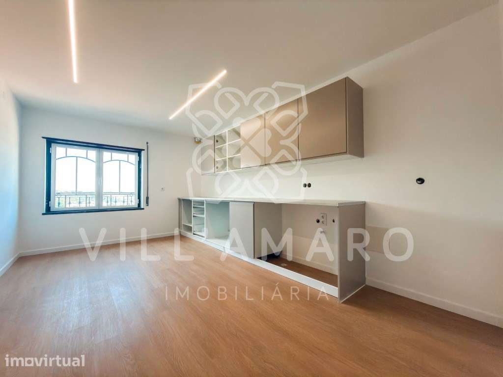 Excelente Apartamento T2 na Venda do Pinheiro com Parqueamento - Grande imagem: 2/28