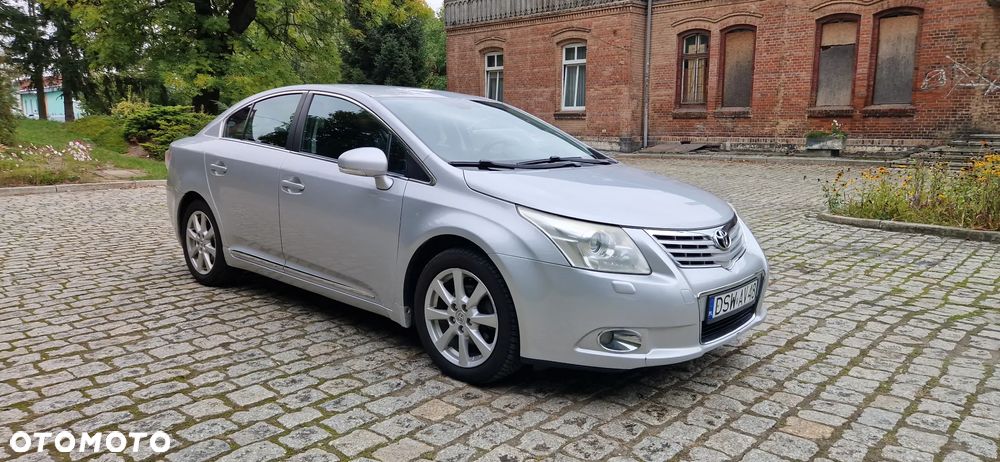 Toyota Avensis - 3
