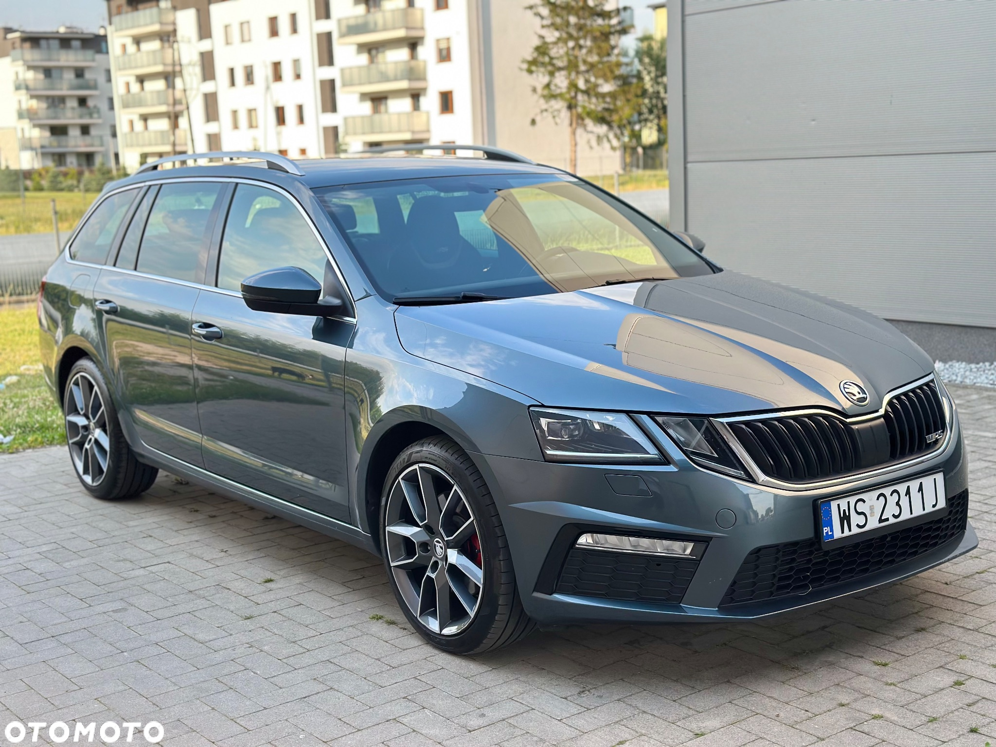 Skoda Octavia 2.0 TDI 4x4 RS DSG - 21