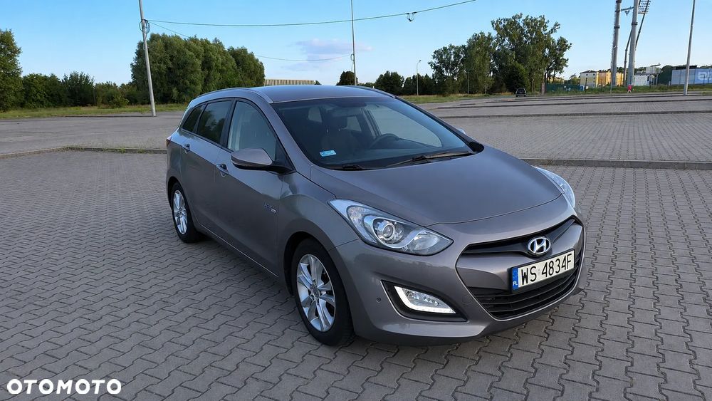 Hyundai i30 1.6 GDI Style - 1