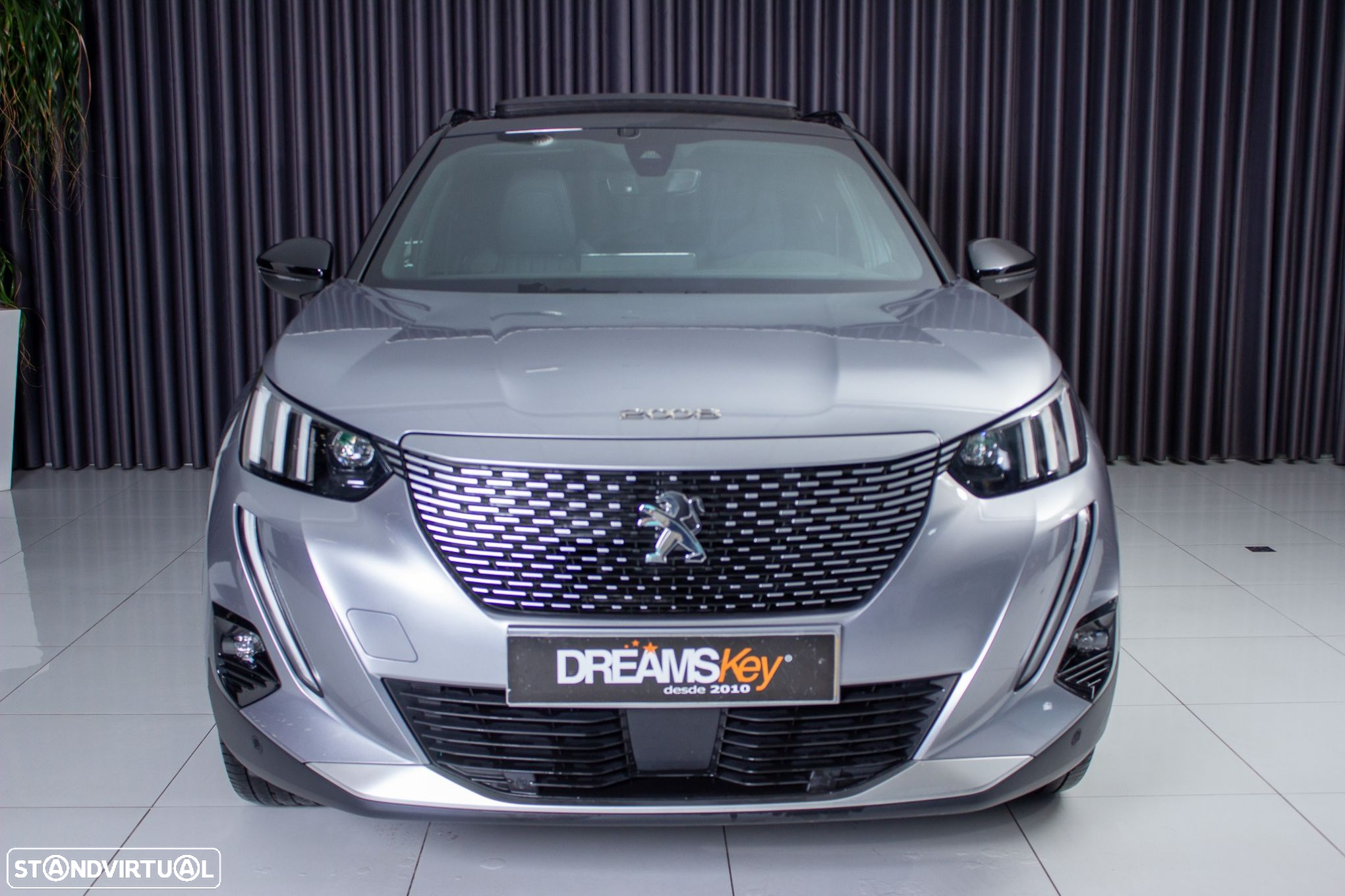 Peugeot e-2008 GT Pack - 2