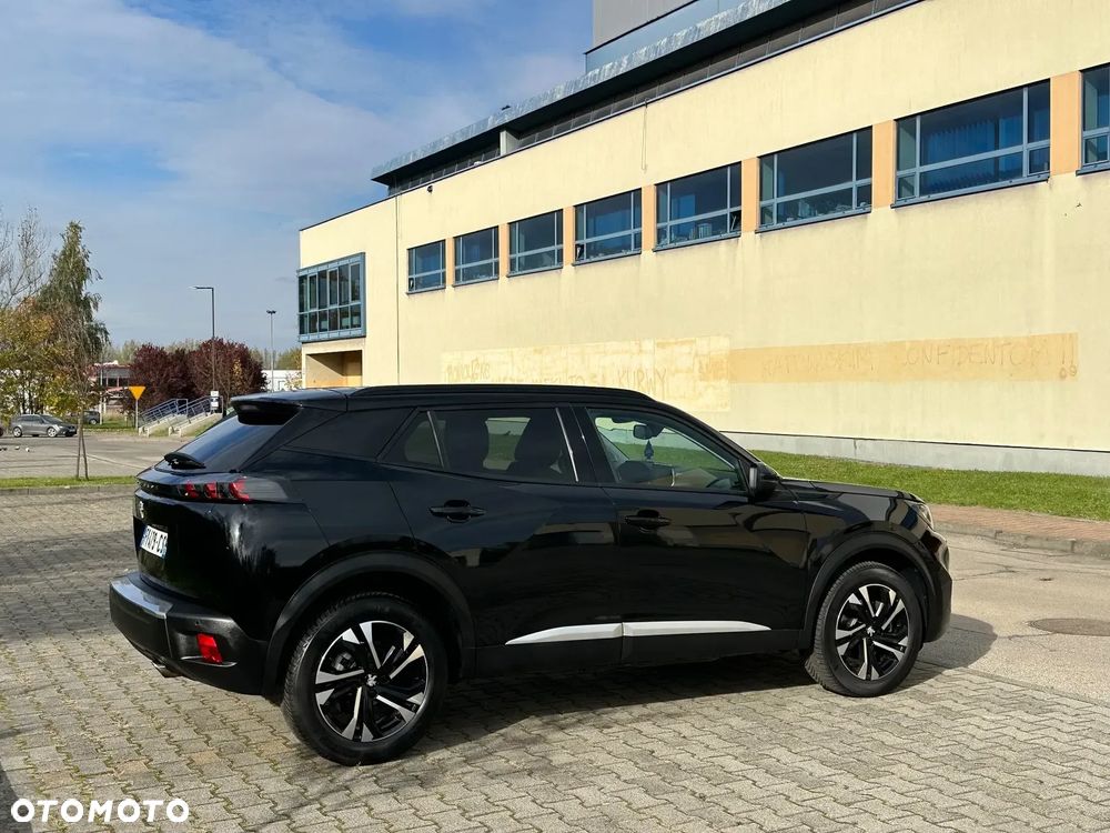 Peugeot 2008 BlueHDi 130 Allure S&S EAT8 - 12