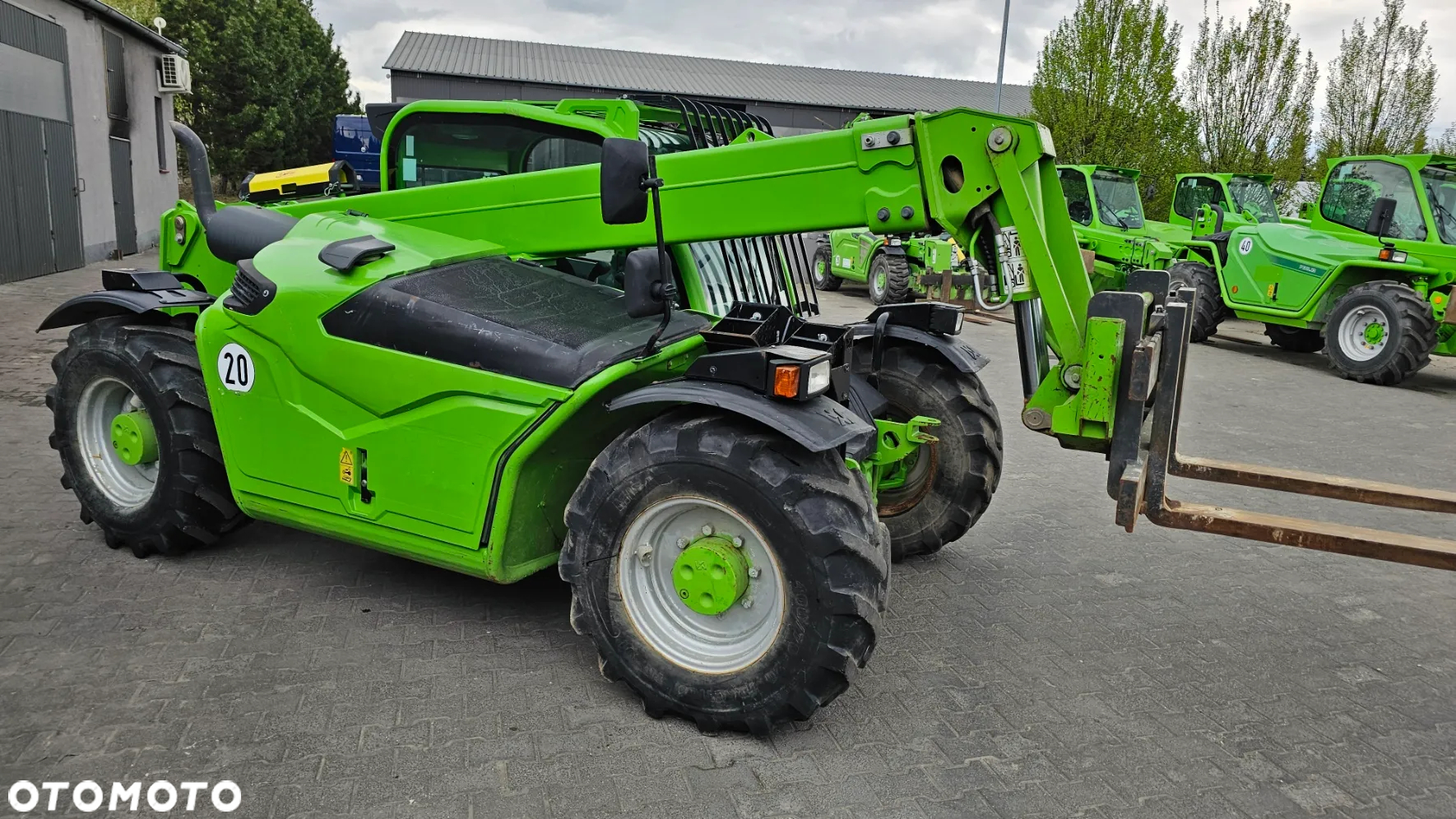 Merlo TF 33.7 - 3