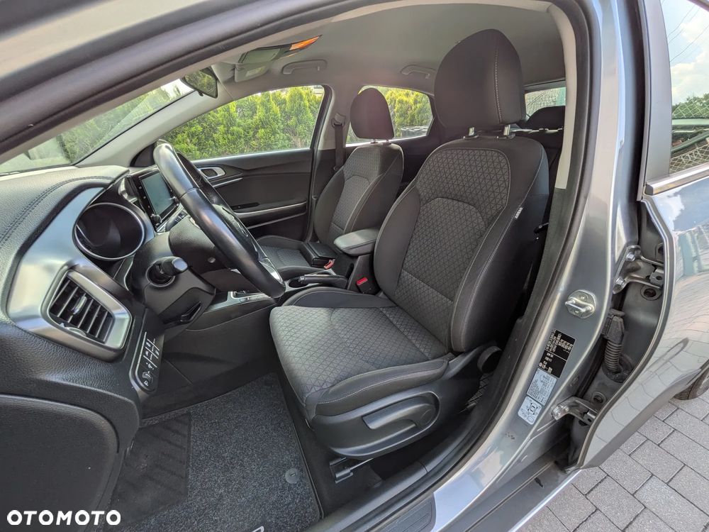 Kia XCeed 1.0 T-GDI M - 15