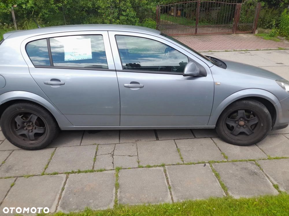 Opel Astra 1.4 - 9