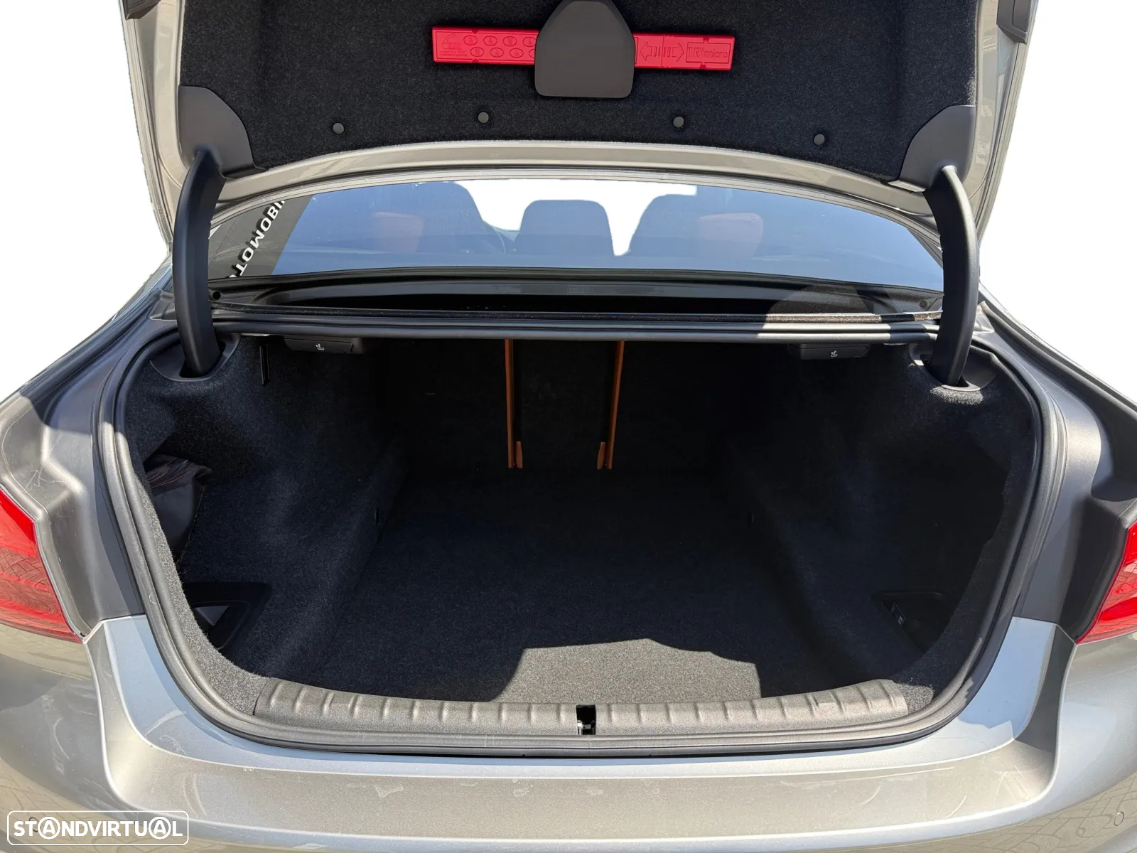 BMW M5 Standard - 16