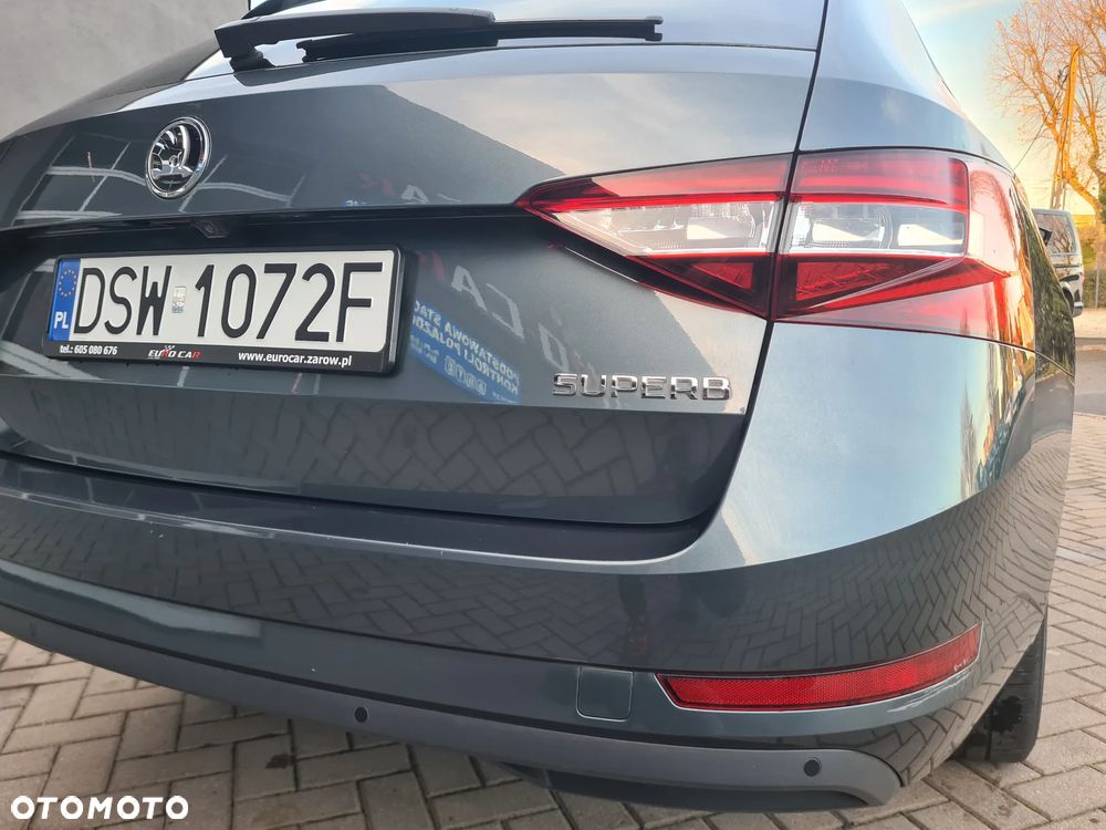 Skoda Superb 1.6 TDI Ambition DSG - 10
