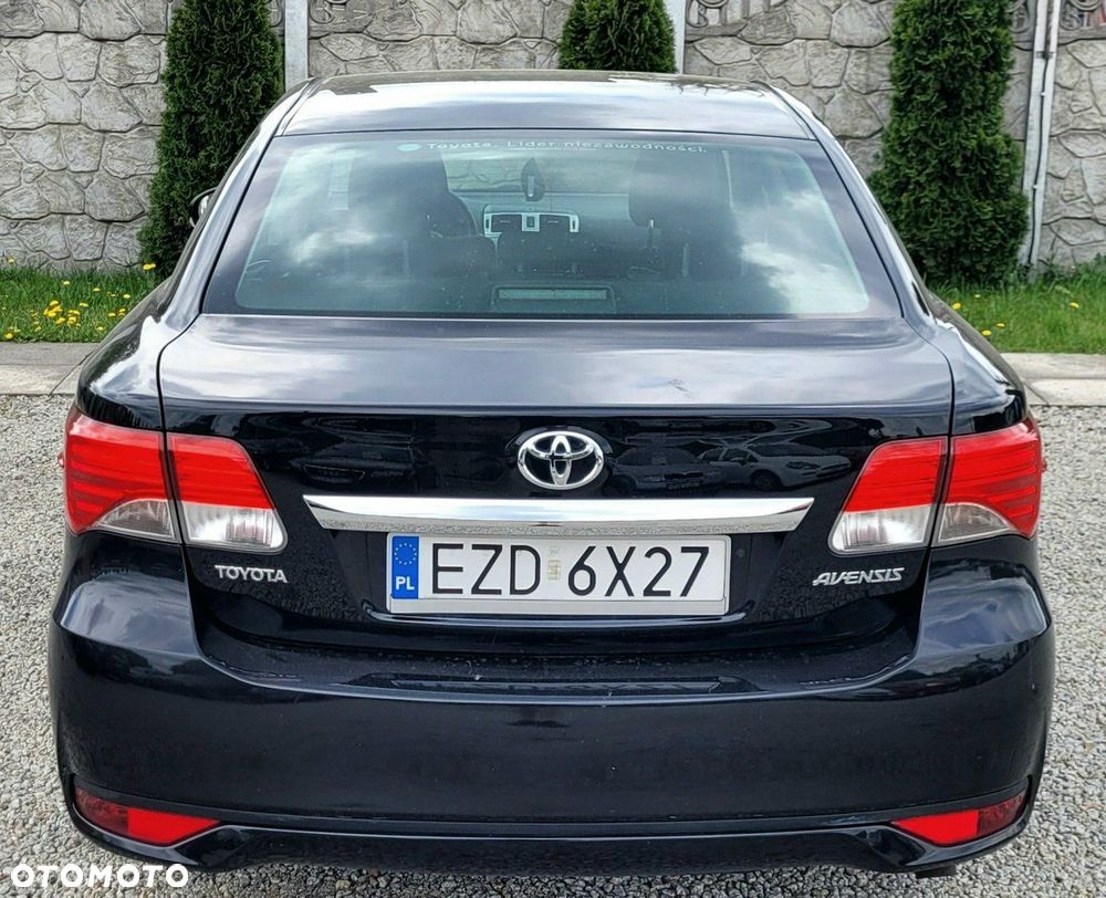 Toyota Avensis 2.0 D-4D Sol - 27