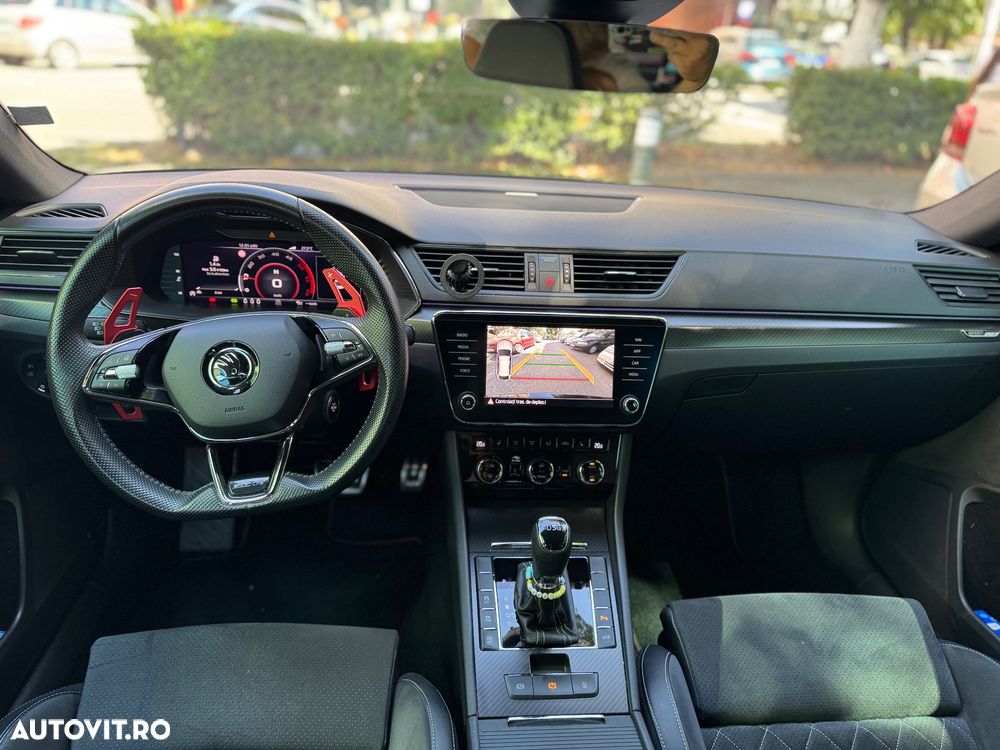 Skoda Superb 2.0 TDI DSG Sportline - 7