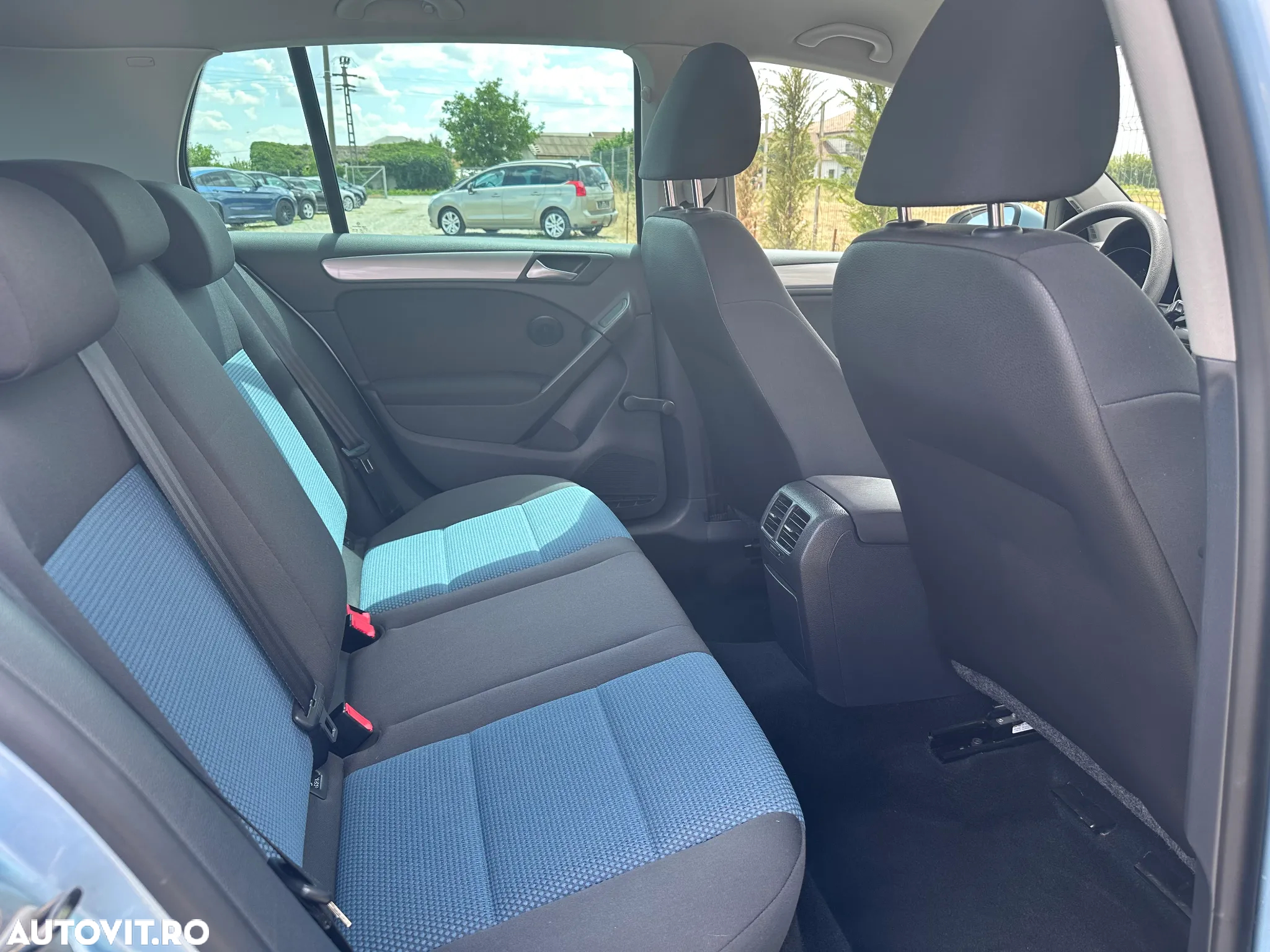 Volkswagen Golf 1.6 TDI DPF BMT Trendline - 18
