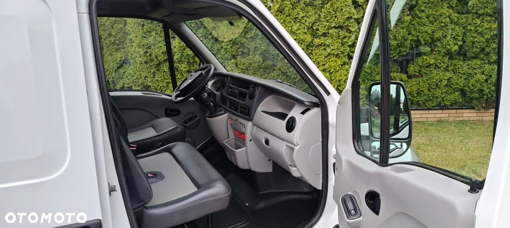 Renault Master 2.5 DCI 150KM 228 tys km - 8