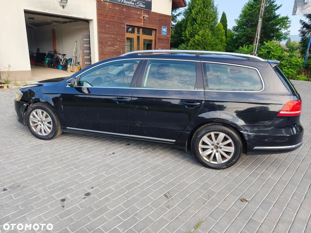 Volkswagen Passat 2.0 Blue TDI SCR Comfortline - 14