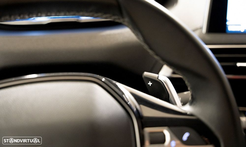 Peugeot 3008 1.2 PureTech Allure EAT8 - 13