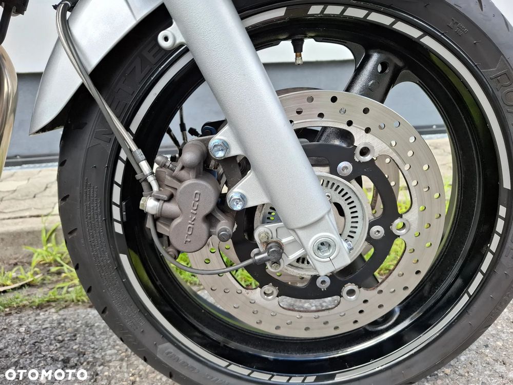 Suzuki Bandit - 12