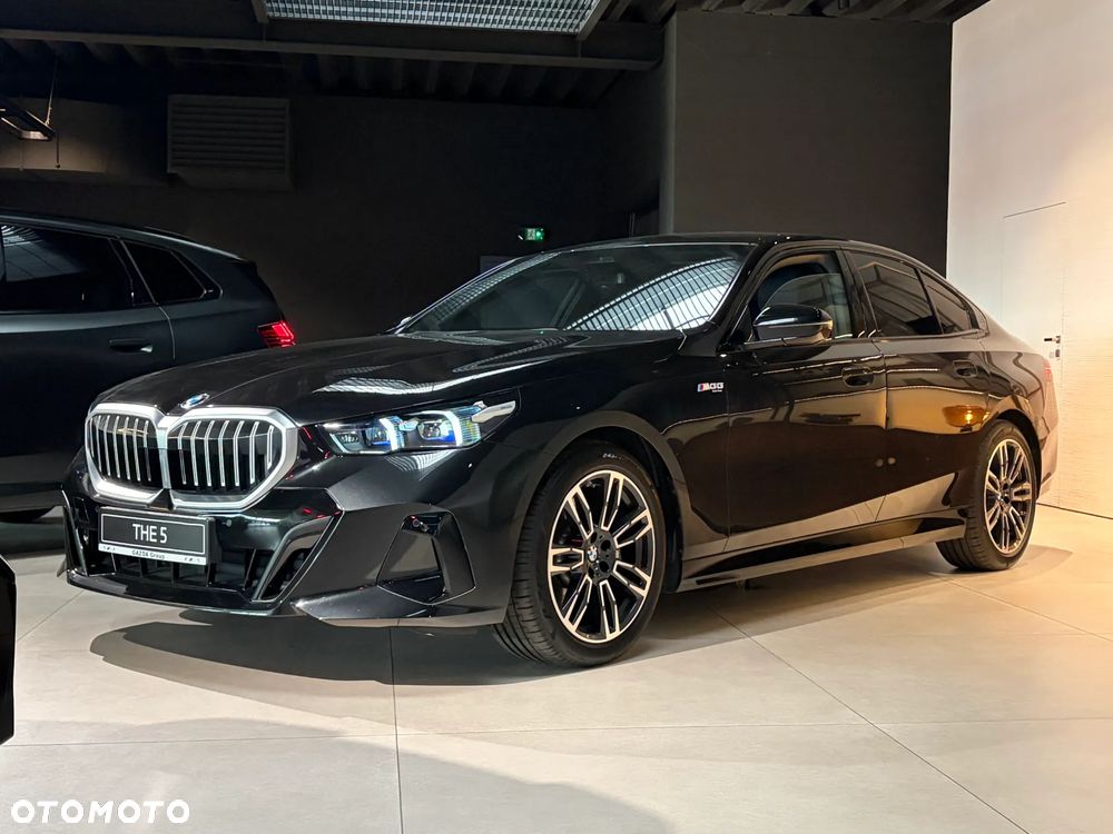 BMW Seria 5 520d mHEV M Sport - 2