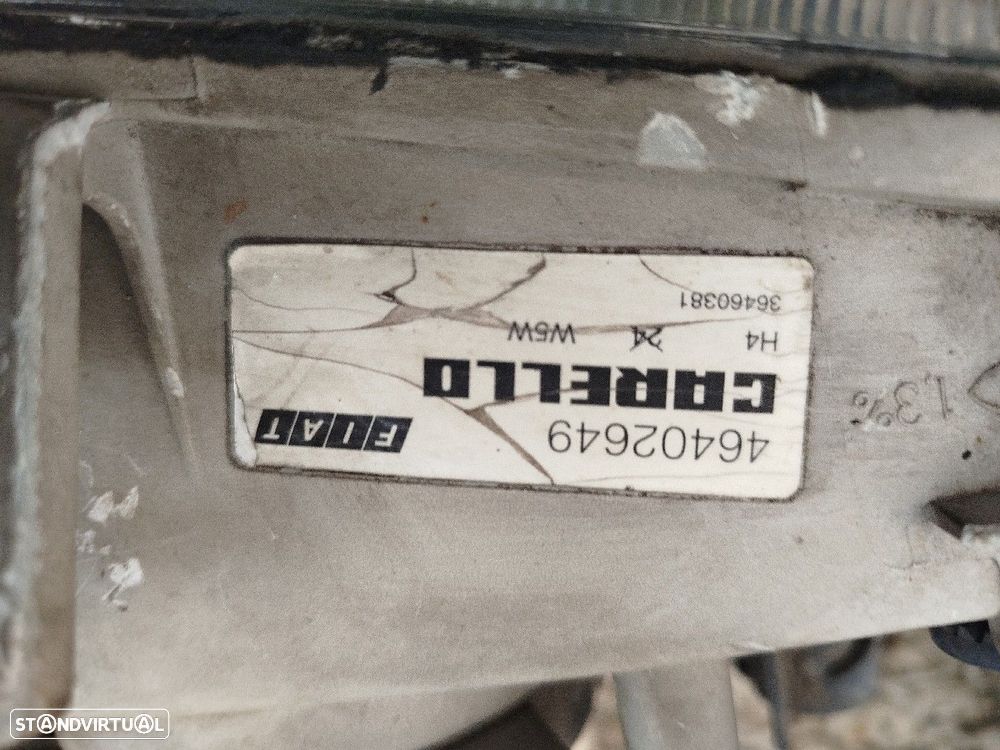 Farol/ Otica Dianteiro Dto Fiat Punto (176_) - 3