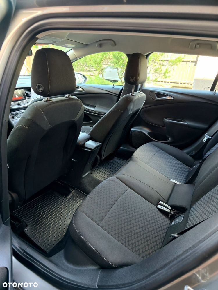 Opel Astra 1.4 T Enjoy - 7