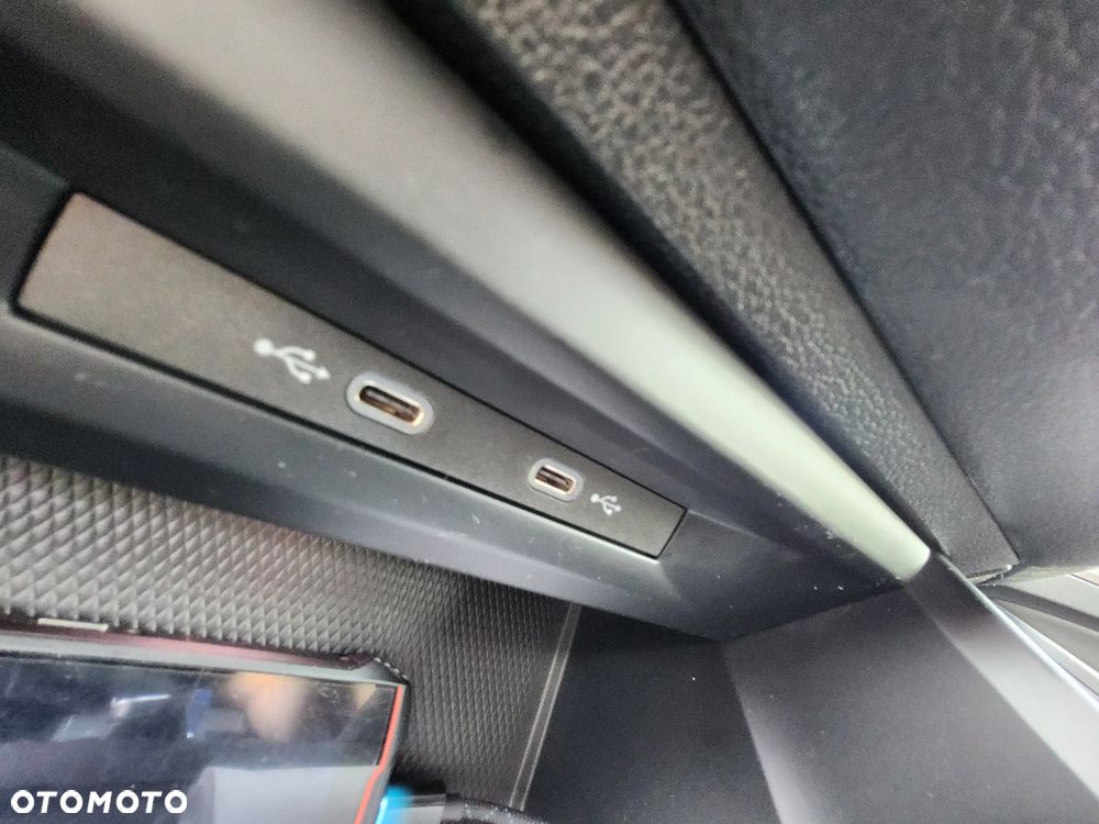 Volkswagen Golf 1.5 TSI EVO Style - 13