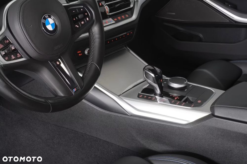 BMW Seria 3 330i xDrive M Sport sport - 10