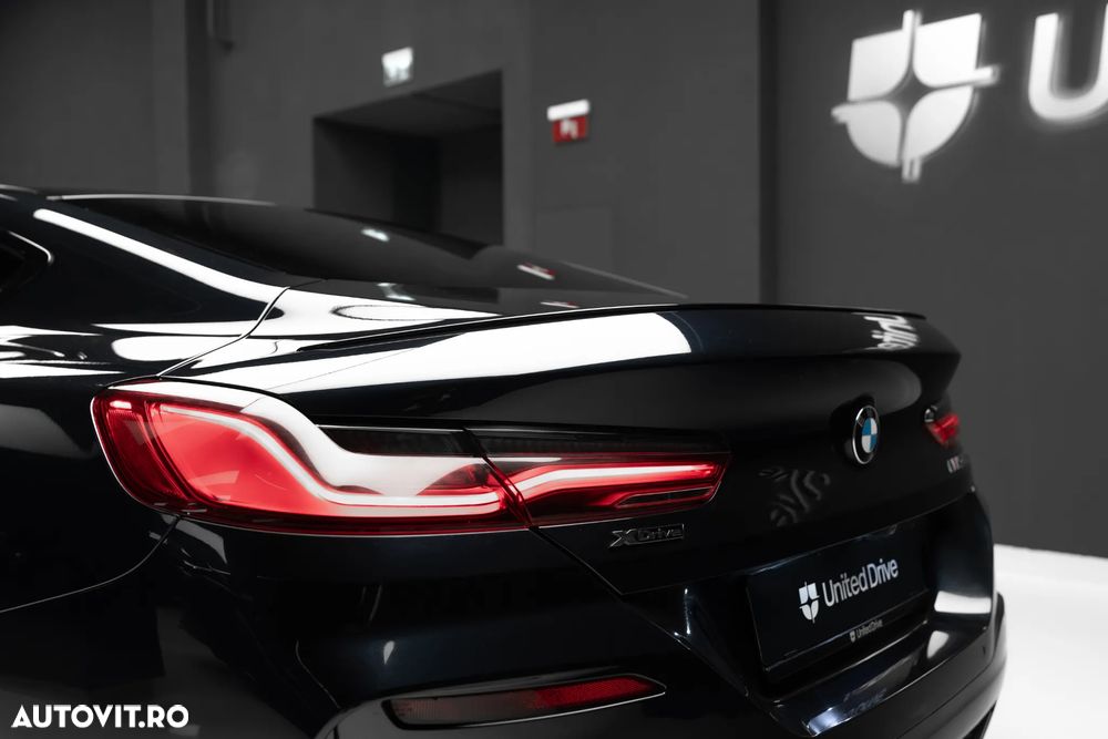 BMW M8 M850i xDrive AT - 39