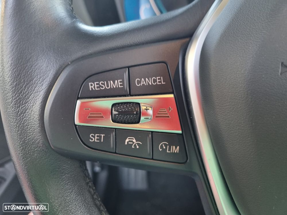 BMW 320 e Line Luxury Auto - 45