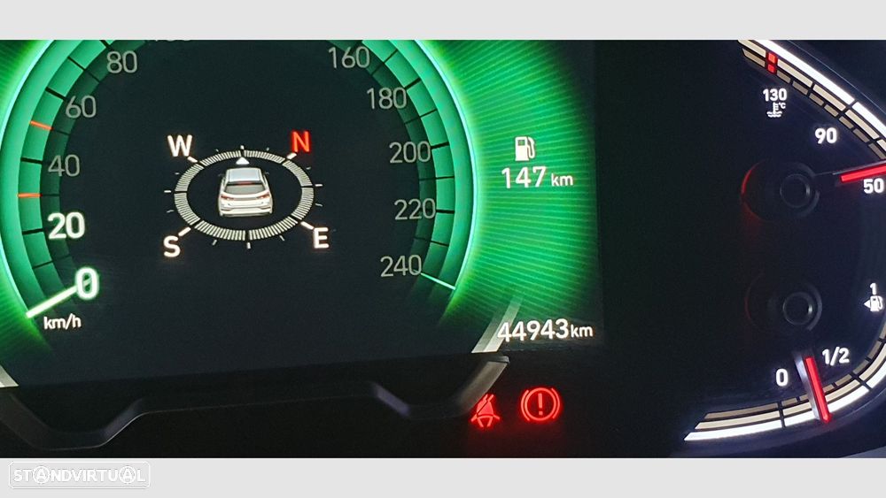 Hyundai i30 1.6 CRDi N-Line 7DCT - 14