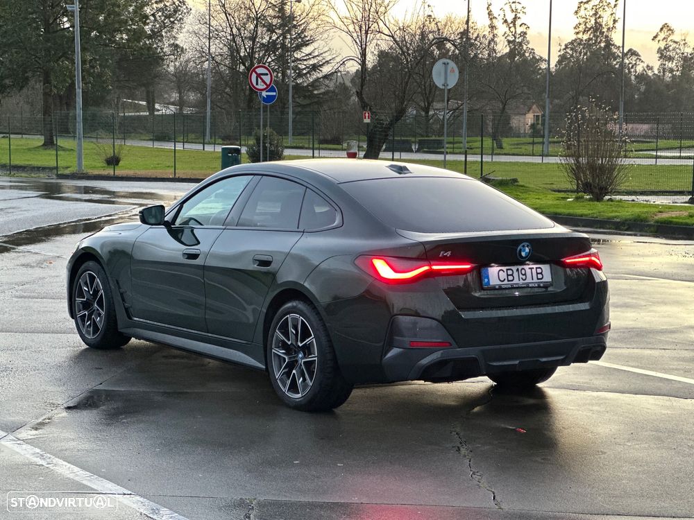 BMW i4 eDrive40 Pack Desportivo M - 19