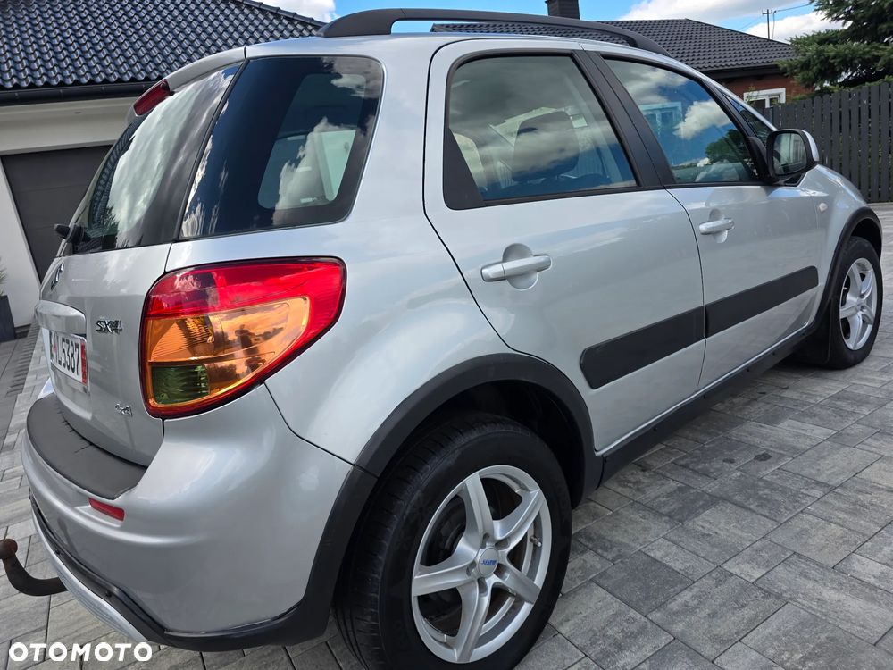 Suzuki SX4 1.6 VVT 4x4 Comfort - 3