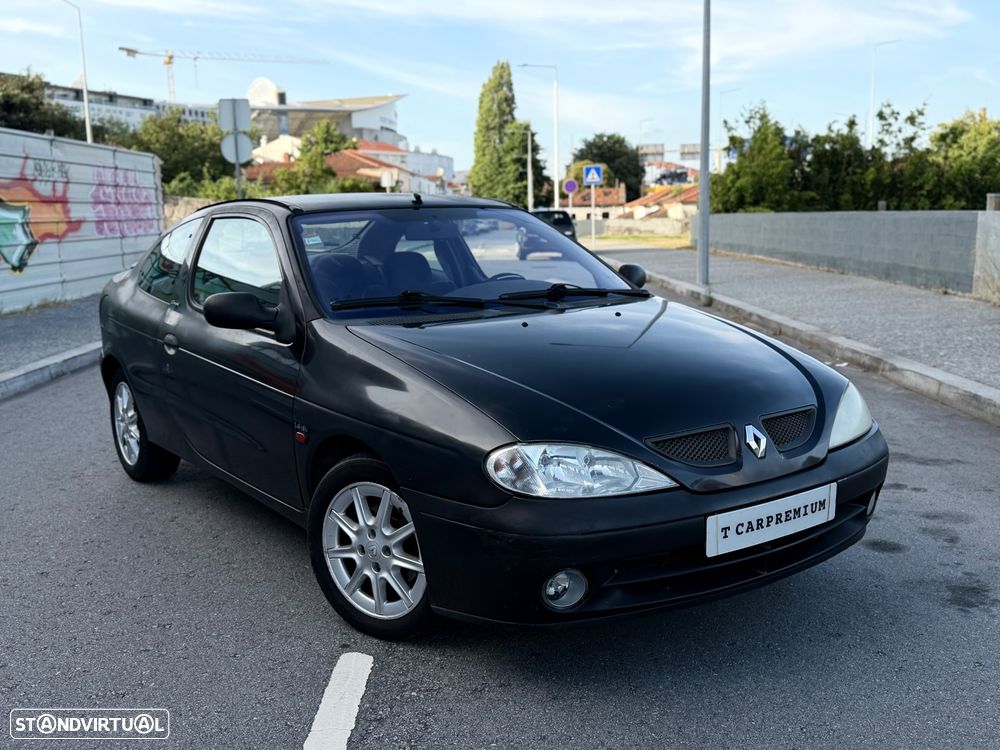 Renault Mégane Coupe 1.4 16V Sport - 2