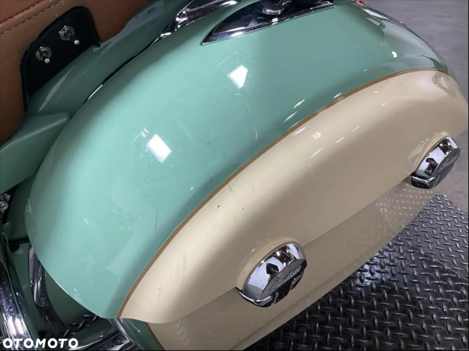 Indian Roadmaster - 12