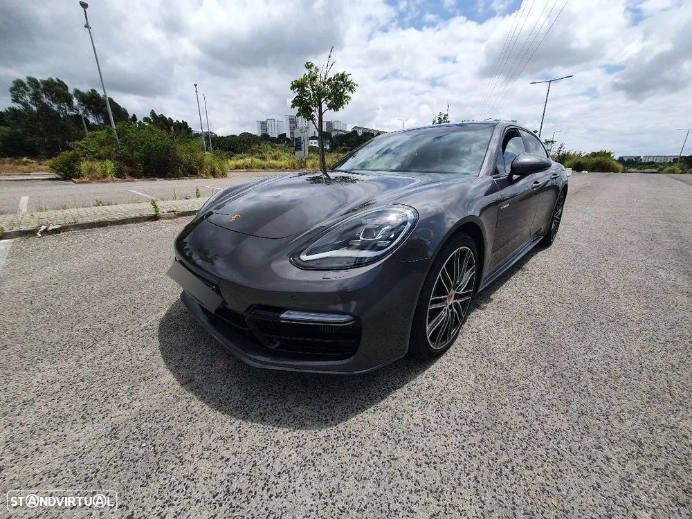 Porsche Panamera Sport Turismo 4 E-Hybrid Platinum Edition - 2