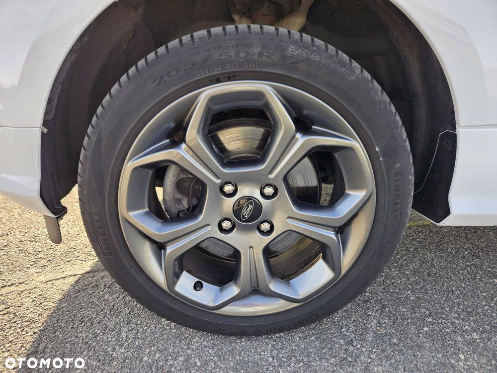 Ford EcoSport 1.5 EcoBlue ST-LINE - 39